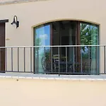 Cadabo Farm stay *