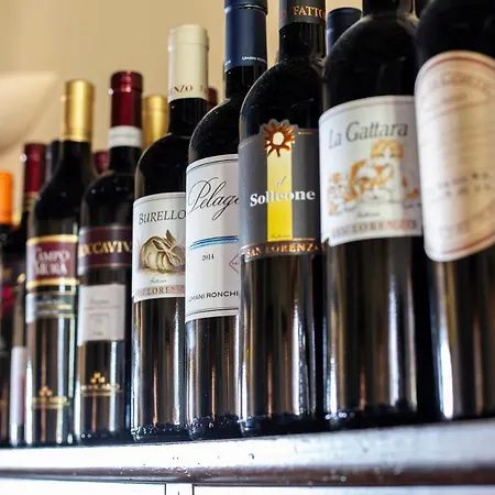 Cadabò Alloggio per agriturismo *