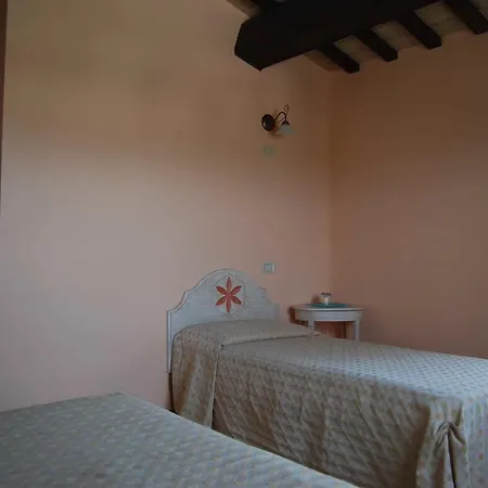 Cadabò Alloggio per agriturismo *