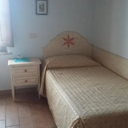 Cadabò Alloggio per agriturismo *