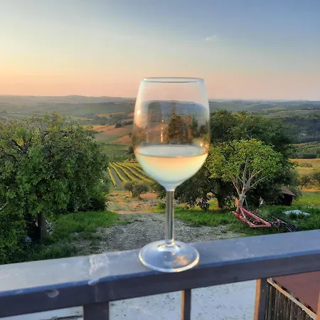 Cadabò Alloggio per agriturismo *